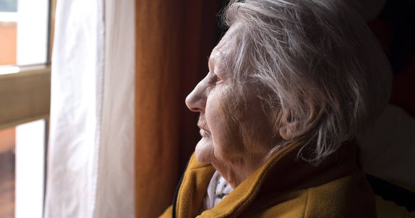 Foto: Uno de cada tres mayores de 85 años padece alzhéimer. (iStock)