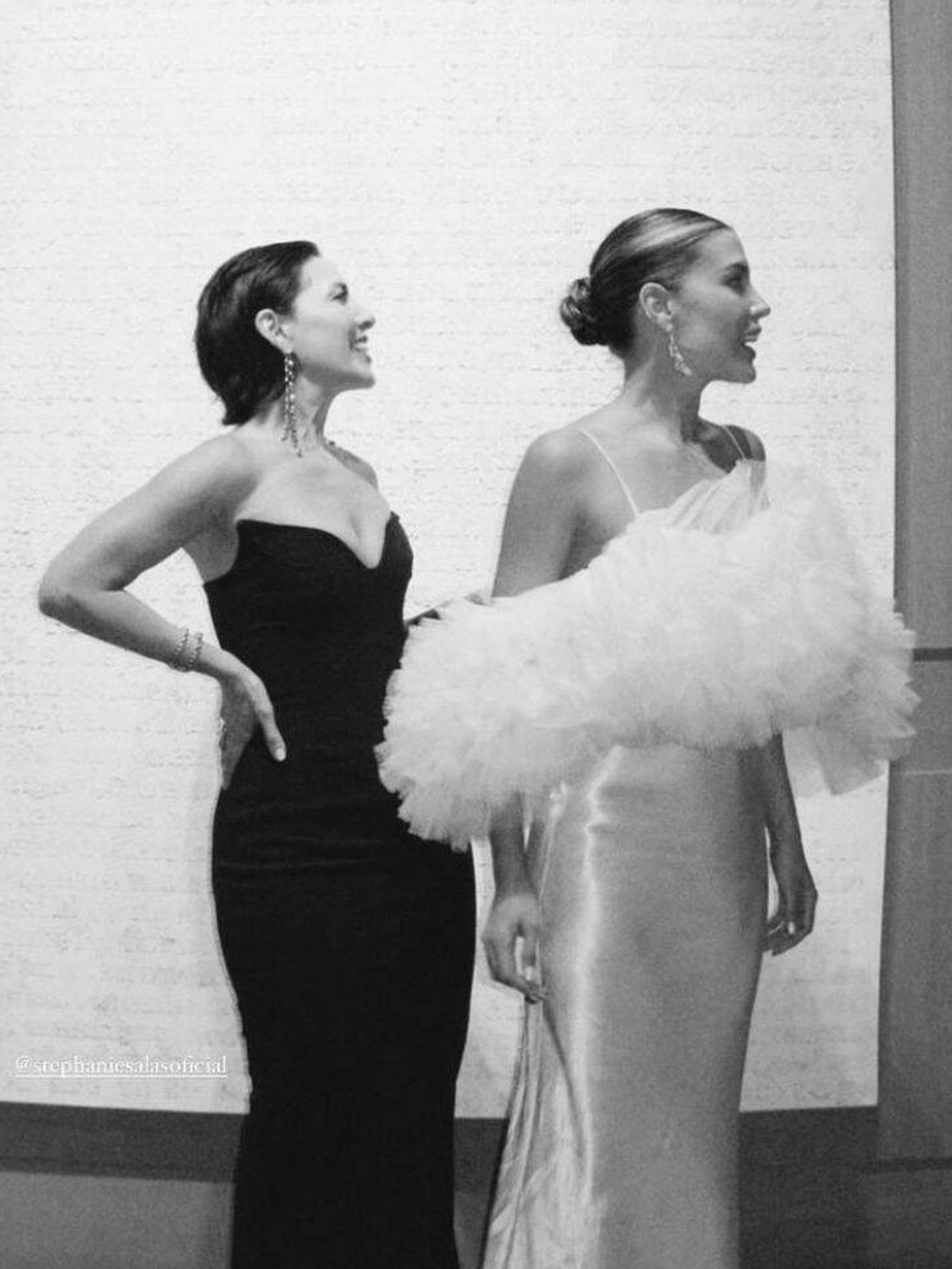 Stephanie y Michelle Salas brillan en la preboda de la influencer. (Instagram/@michellesalasb)