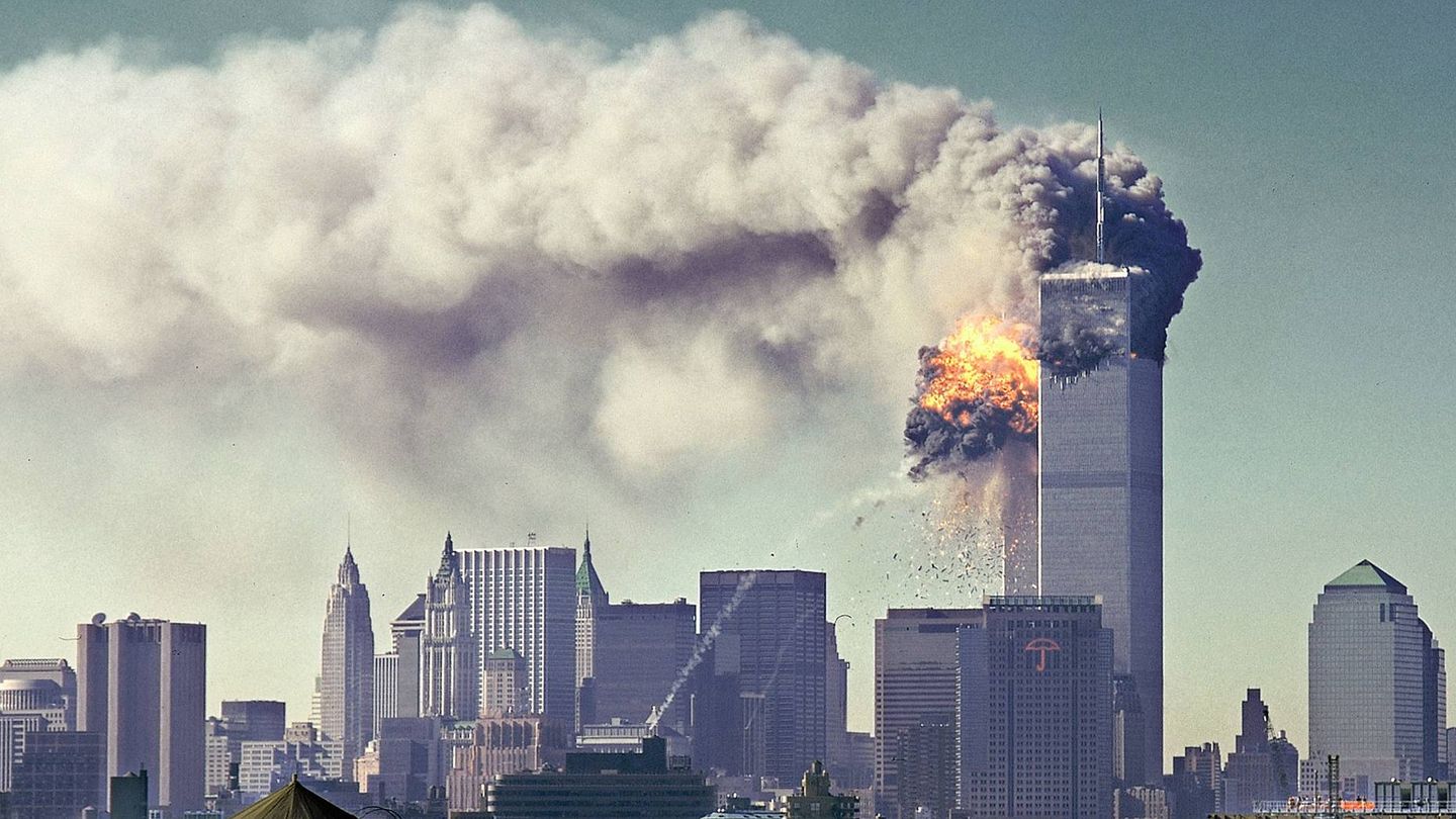 Explosión del segundo avión contra las Torres Gemelas, el 11 de septiembre de 2001 (Foto: Wikimedia Commons)