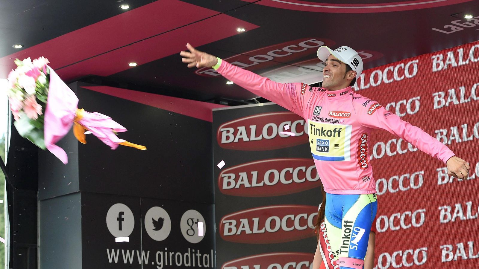 Foto: Alberto Contador se ha adueñado del Giro una semana antes de que acabe (EFE).