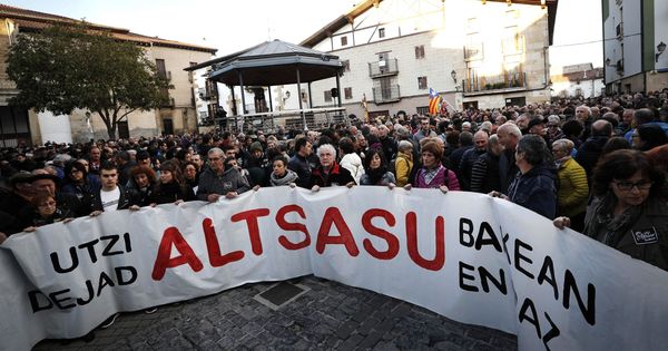 Foto: Manifestación en contra del acto de España Ciudadana en Alsasua. (EFE)