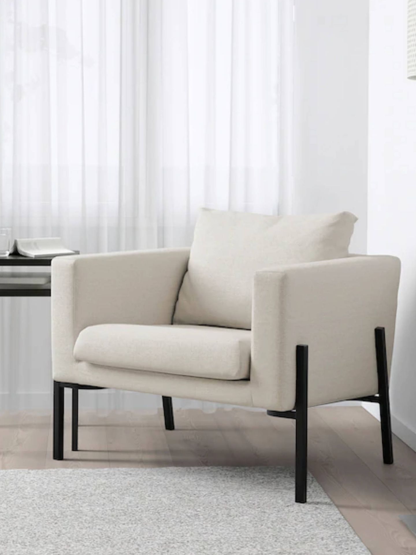 Decora con estos sillones de Ikea tu rincón de lectura perfecto. (Cortesía)