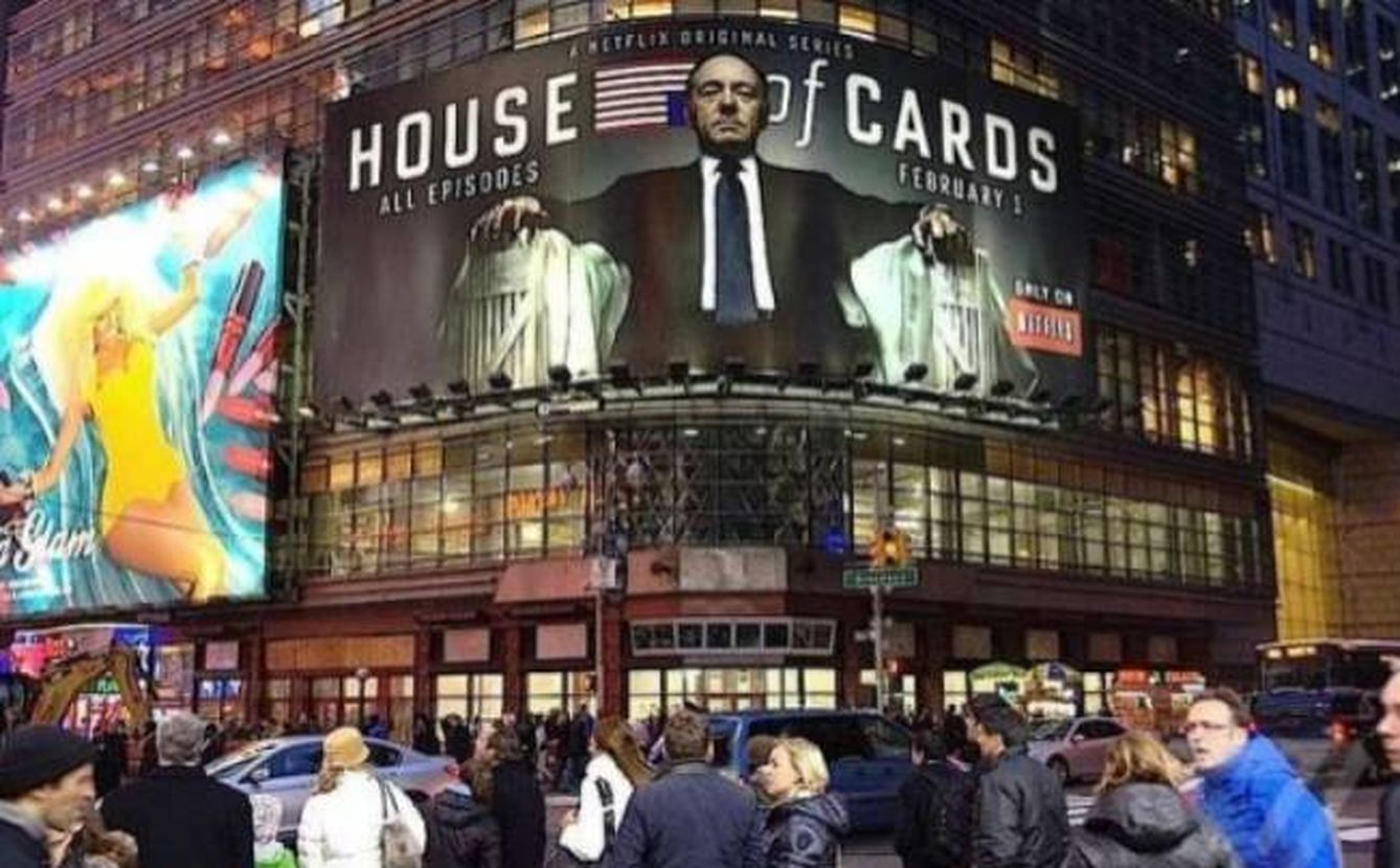 Cartel del éxito de la serie en enero de 2014, Time Square, Nueva York.