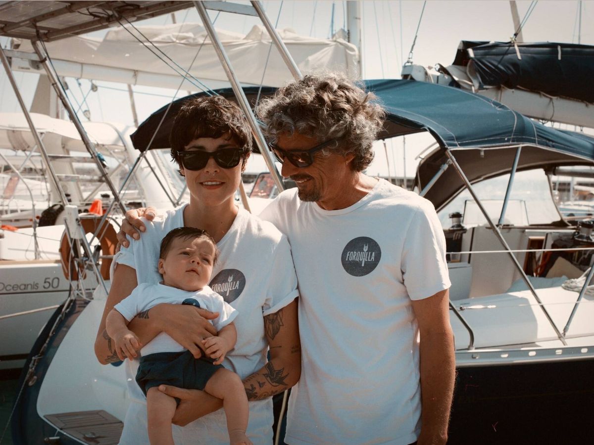 Foto: Así se las arregla una familia española para dar la vuelta al mundo en un velero con su hijo pequeño (Velero Forquilla)