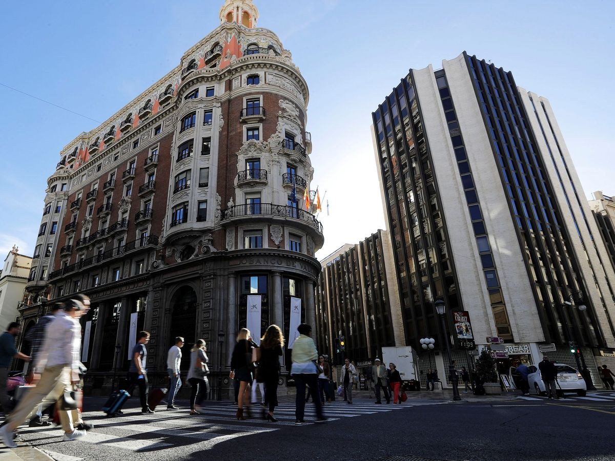 Foto: El antiguo edificio del Banco de Valencia, sede actual de Caixabank. (EFE)