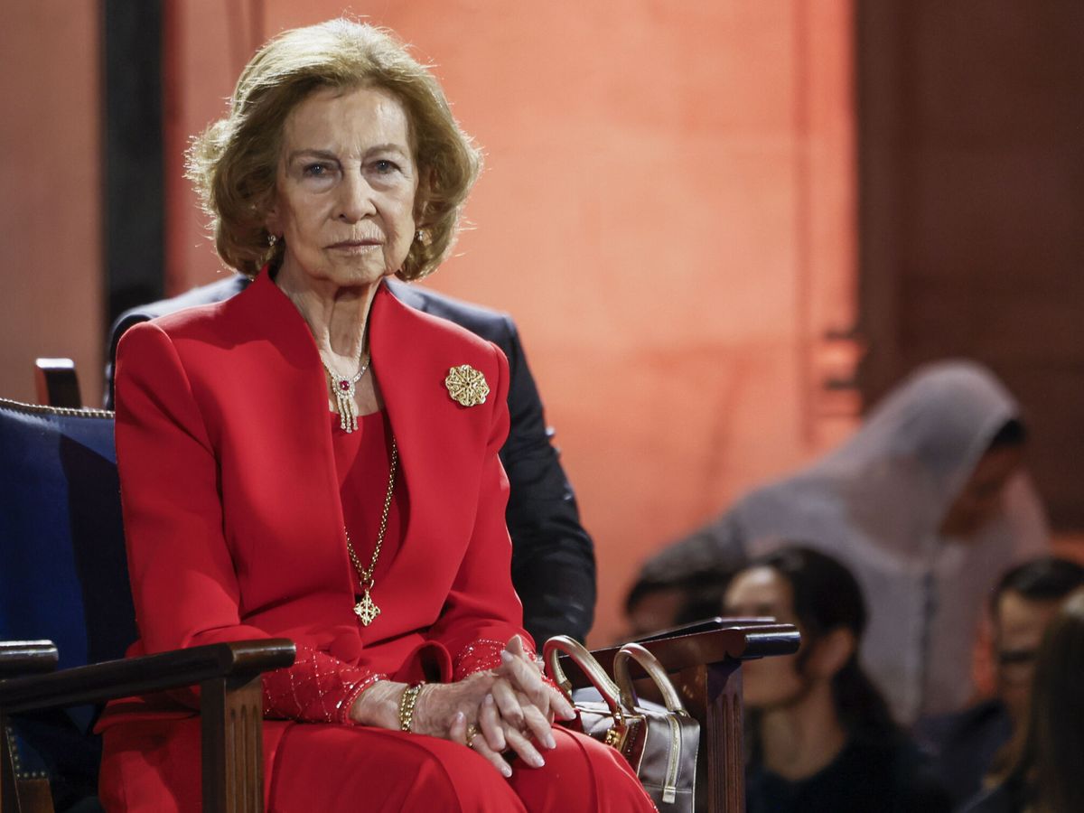 Foto: La reina Sofía asiste al acto institucional del Día de las Islas Baleares, en el que ha recibido su Medalla de Oro. (EFE/Cati Cladera)