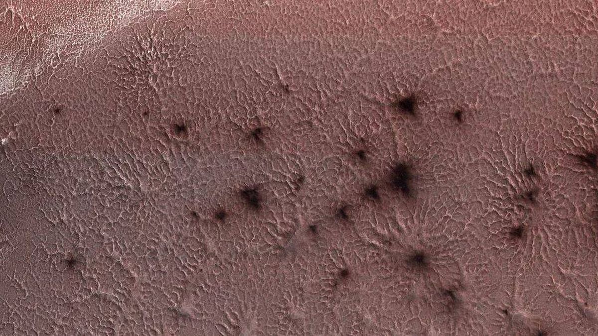 Científicos revelan el misterio de las ‘arañas de Marte’ más de veinte años después