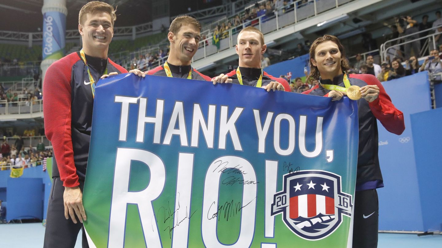 Phelps y el relevo estadounidense dio las gracias a Río. 