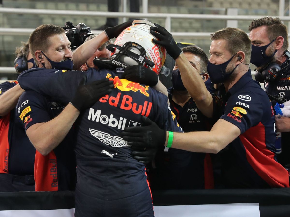 Foto: Verstappen celebra su primera posición de salida. (Reuters)