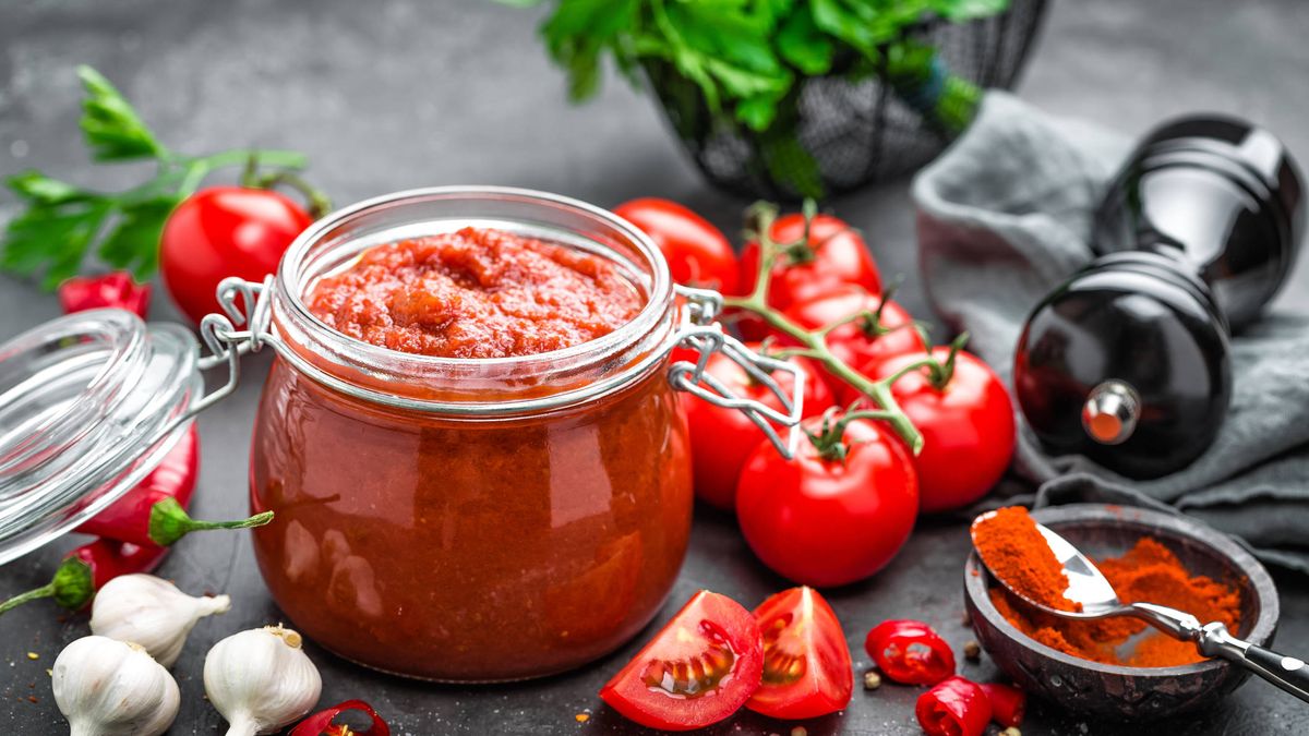 Los trucos para hacer una salsa de tomate casera perfecta