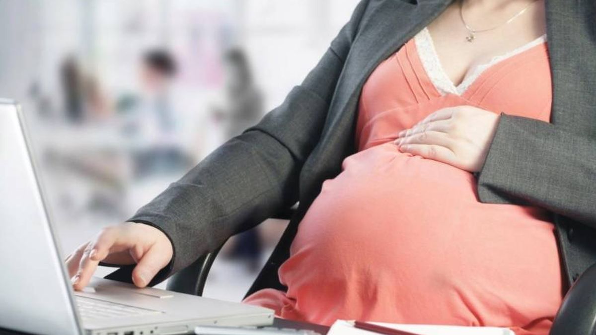 Las embarazadas pueden perder su empleo en un ERE, según el Tribunal Europeo