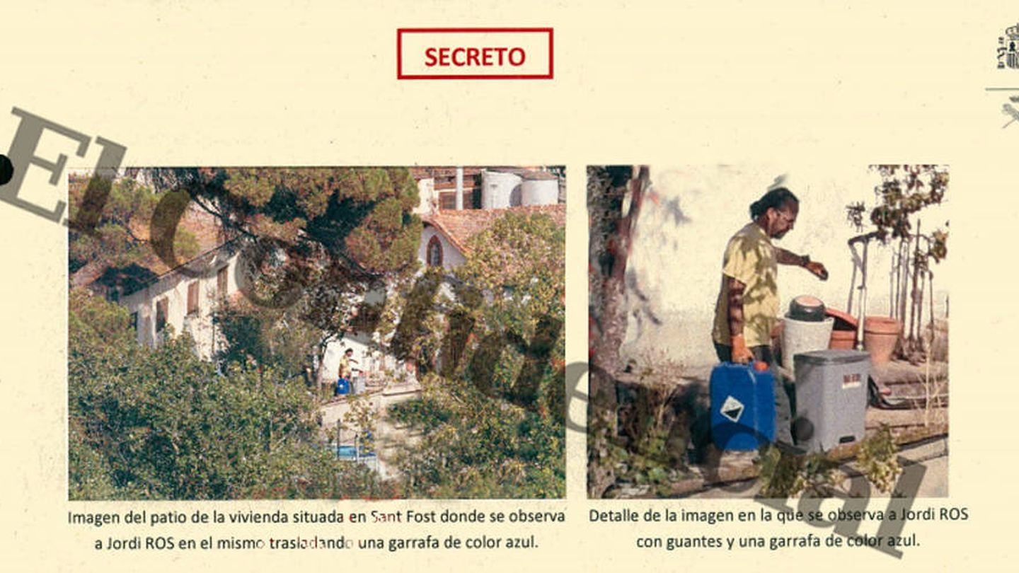 El CDR Jordi Ros transporta una garrafa azul en su vivienda familiar. (Imagen: EC)