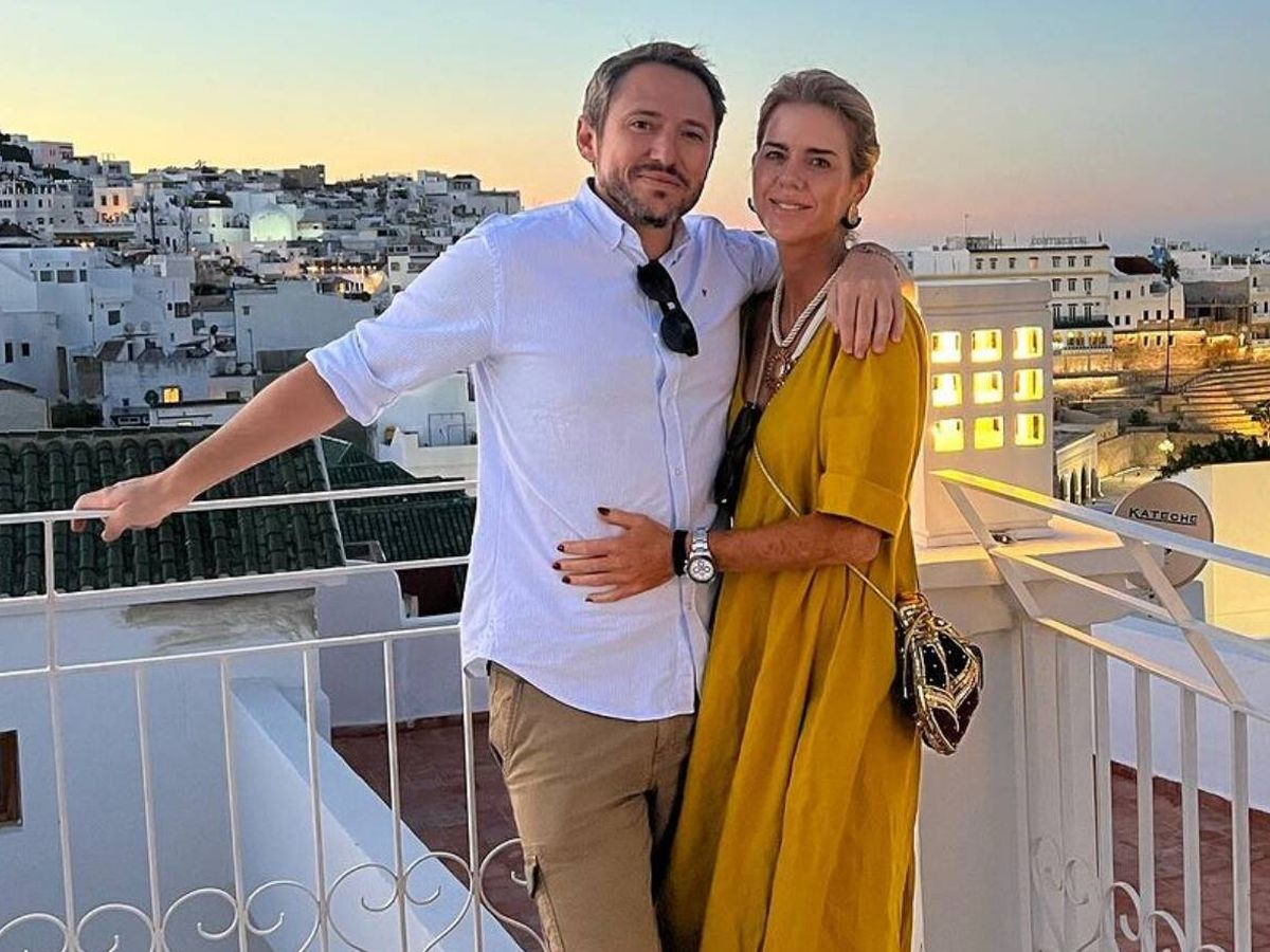 Foto: Amelia Bono con su marido, Manuel Martos, en una escapada reciente. (Instagram/@ameliabono)