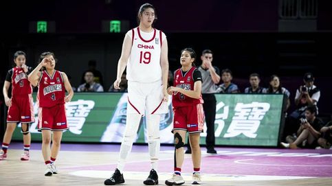 La deportista a seguir | Yao Ming ahora es mujer: la china de 17 años y 2,20 que revoluciona el básket