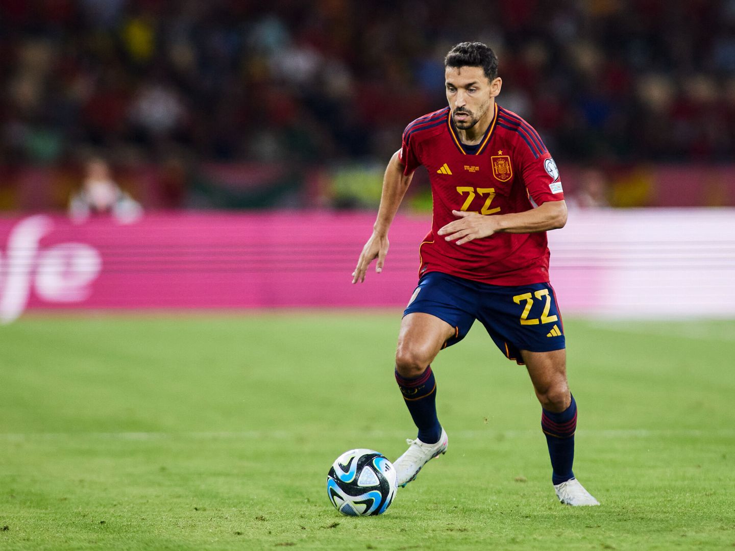 Jesús Navas durante el partido entre España y Escocia. (Foto/AFP7)