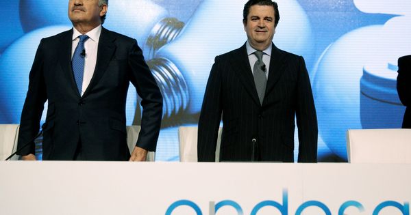 Foto: El consejero delegado de Endesa, José Bogas (izq.), junto al presidente, Borja Prado (dcha). 
