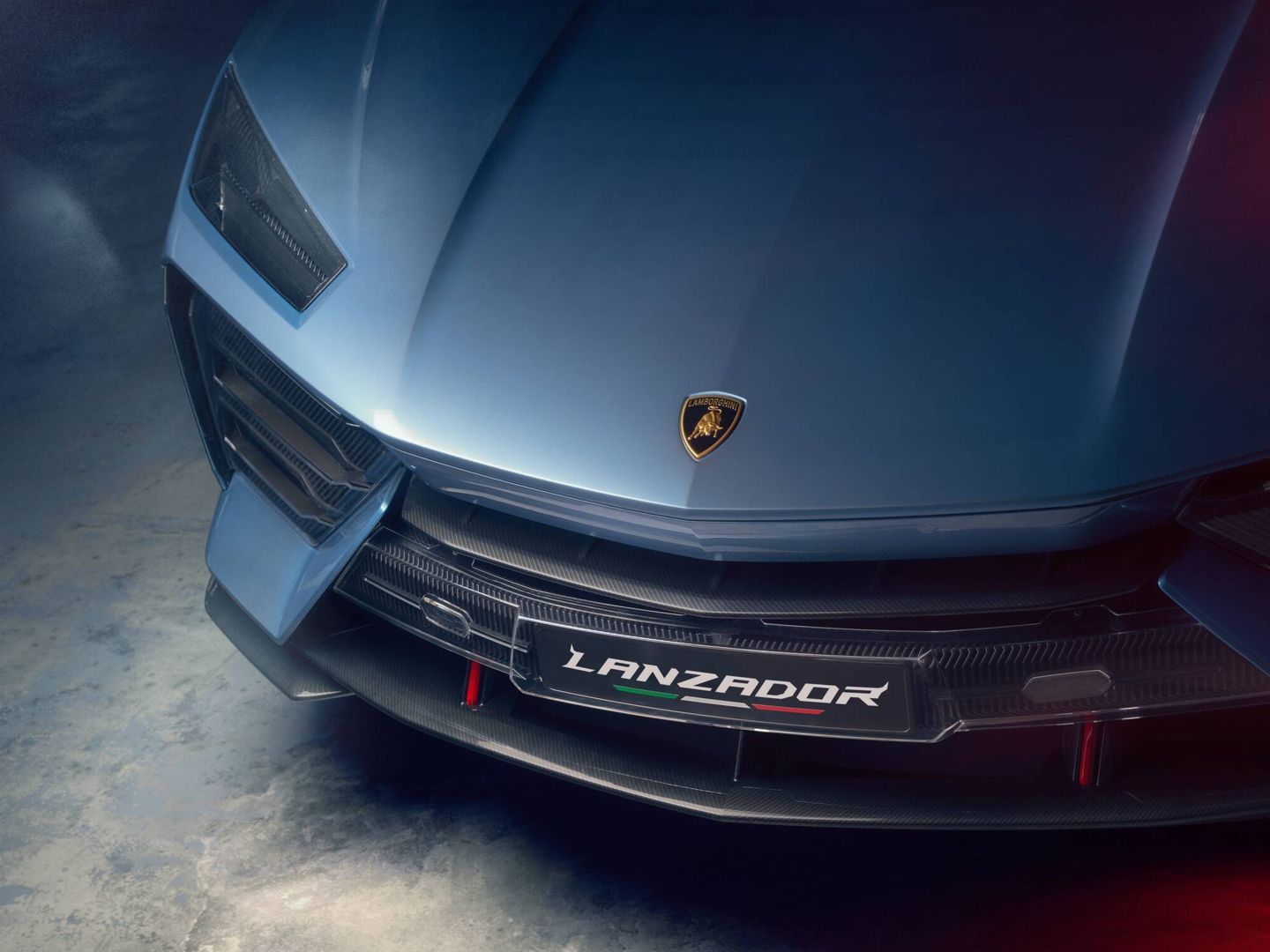 Primer 'crossover' de la marca, aunque en Lamborghini prefieren hablar de Ultra GT.