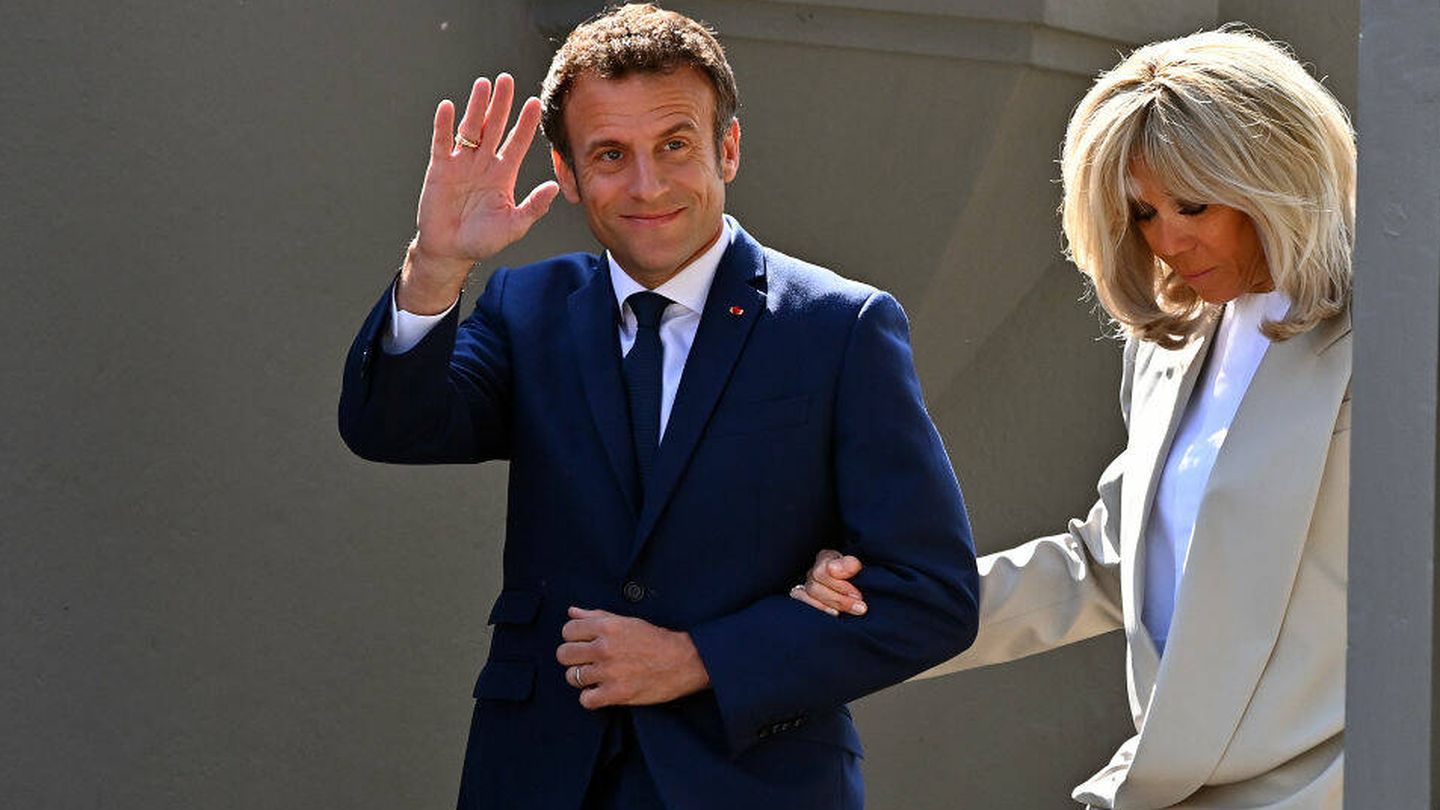 Macron y Brigitte, una historia de amor duradera. (Getty)