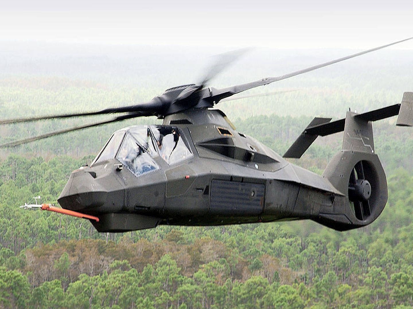 Prototipo del RAH66-Comanche en vuelo (Sikorsky)