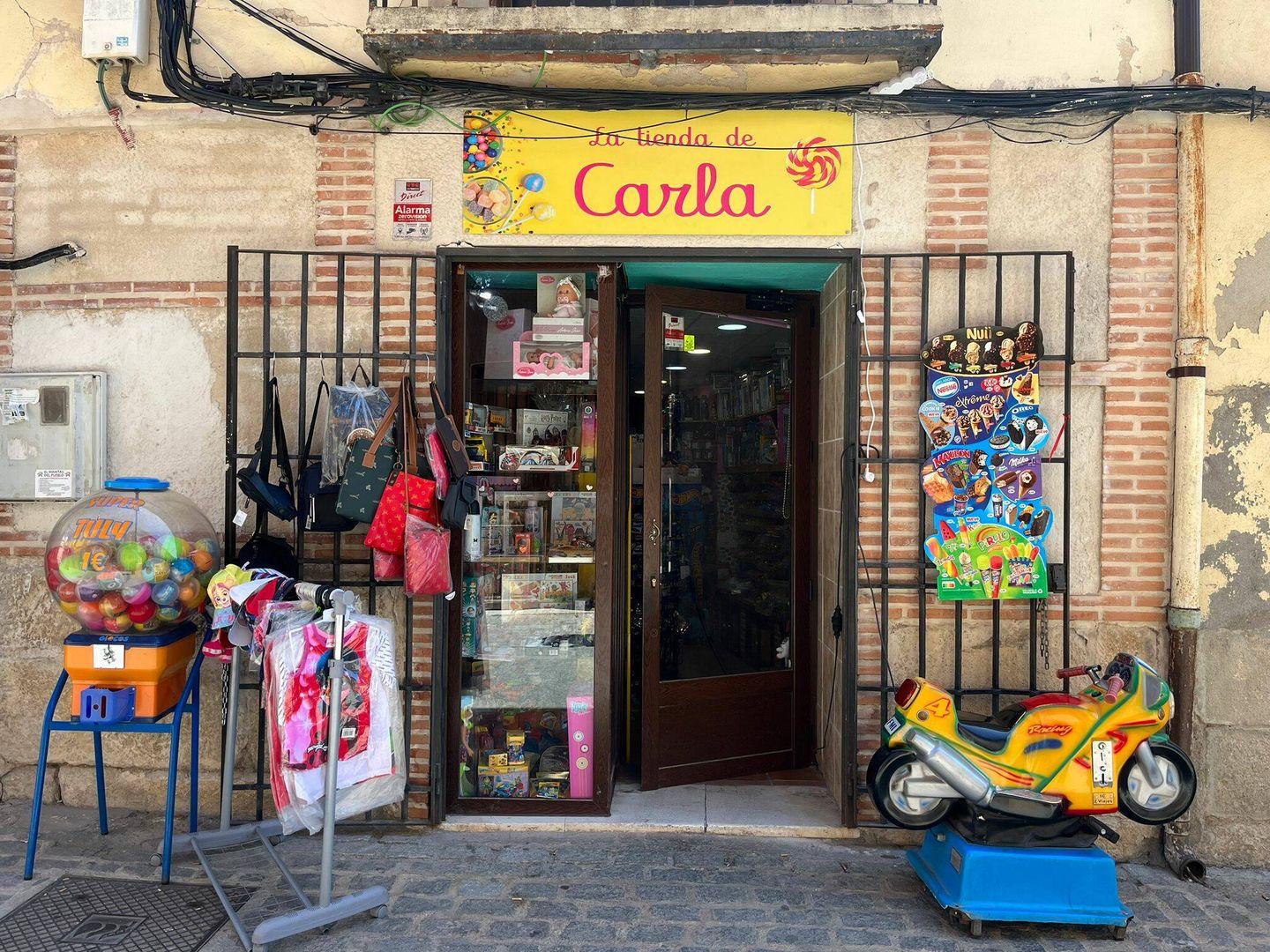 La tienda de Carla, que pierde ingresos cada vez que se cae internet. (A.F.)