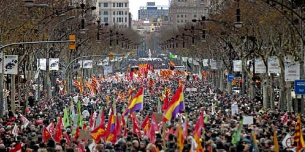 Foto: Cientos de miles de ciudadanos secundan las protestas contra la reforma laboral