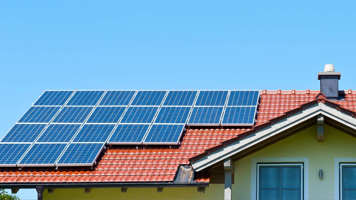 ¿Cuánto me ahorro instalando placas solares en casa?