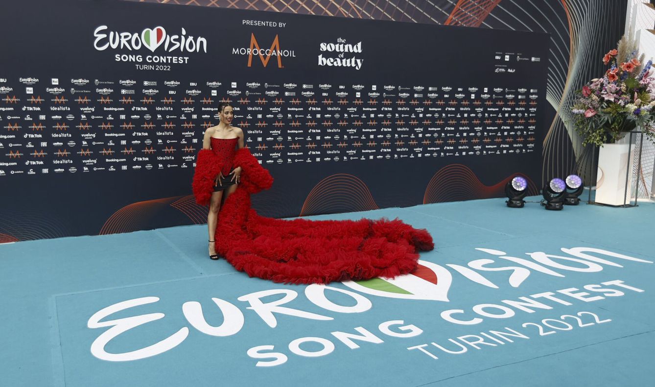 Chanel posa en la Alfrombra Turquesa de Eurovisión 2022. (EFE)