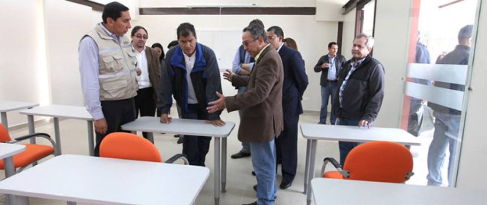 Foto: Ecuador ofrece 500 puestos de trabajo a docentes españoles
