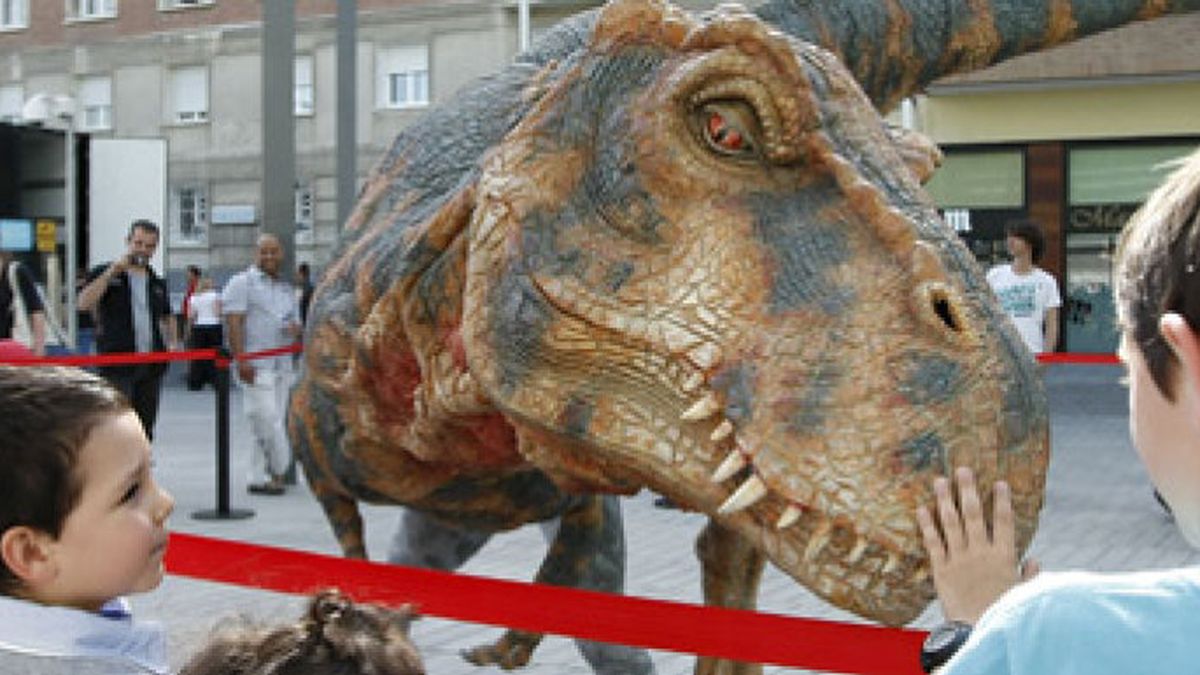 ¿Cuántas veces ha pensado en poder caminar entre dinosaurios?