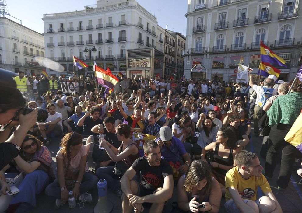 Foto: Manifestación en la Puerta del Sol el pasado 7 de junio para reclamar la instauración de la Tercera República (EFE)