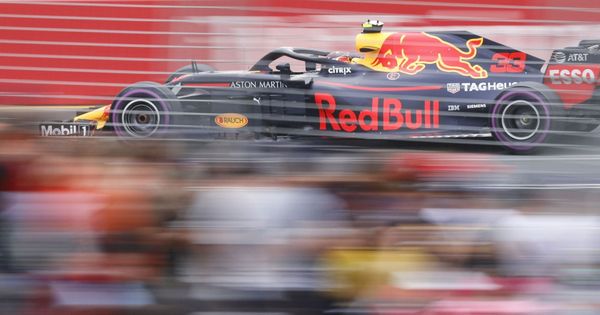 Foto: Max Verstappen sobre su Red Bull. (EFE)