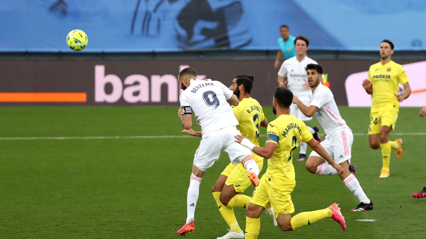 Así marcó, en fuera de juego, Benzema. (Reuters)