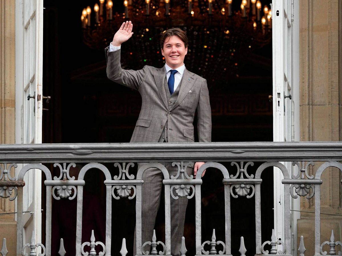 Foto: El príncipe Christian, en el balcón de Amalienborg. (Reuters)