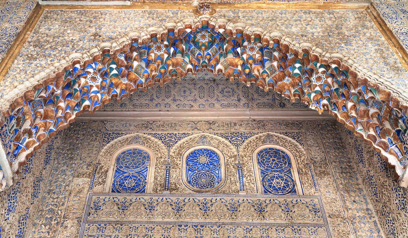 Patio de las Doncellas en el Real Alcázar de Sevilla (Fuente: iStock)