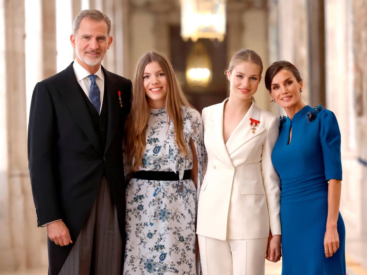 Foto: Los Reyes y sus hijas en el christmas de 2023. (Casa Real)