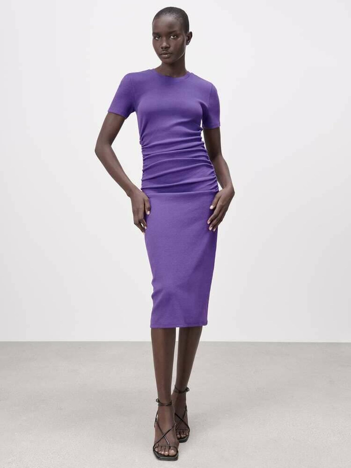 Quien Cambios de Kenia Este es el vestido más deseado de Zara: precio asequible y diseño de impacto