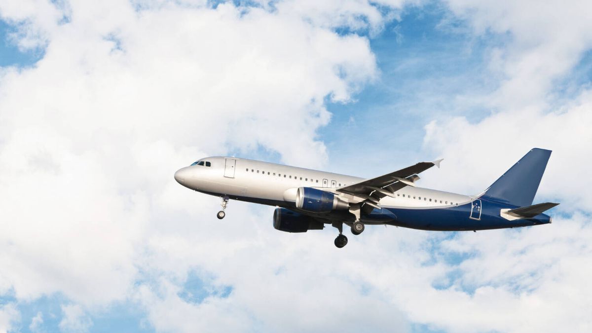 Un pasajero violento obliga a un avión de la ruta Caracas - Madrid a desviarse a Barbados