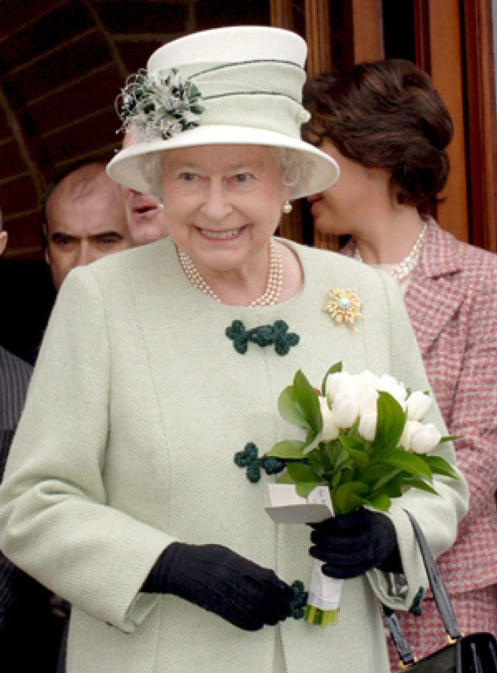 Foto: La Reina prohíbe a su familia parecer ricos en público