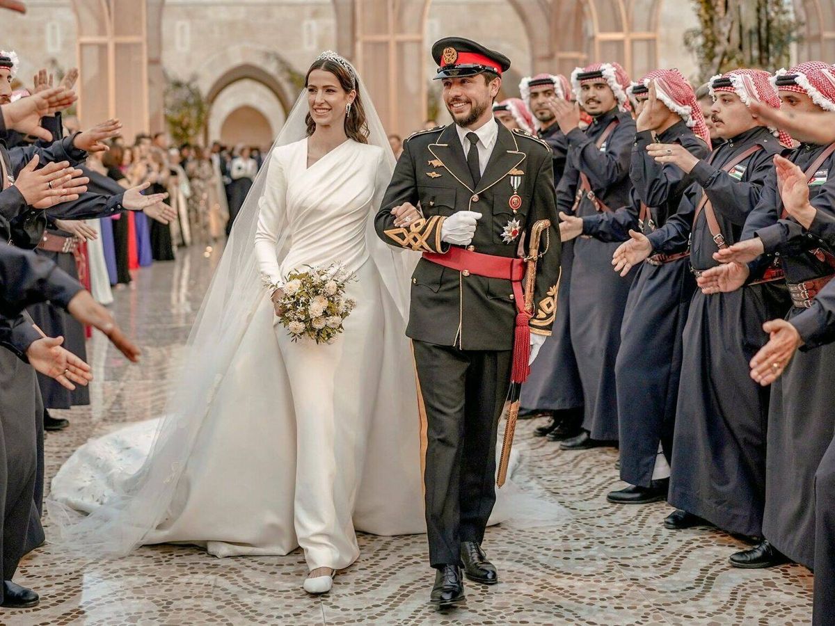 Foto: Hussein de Jordania y Rajwa al Saif recién casados. (RHC)