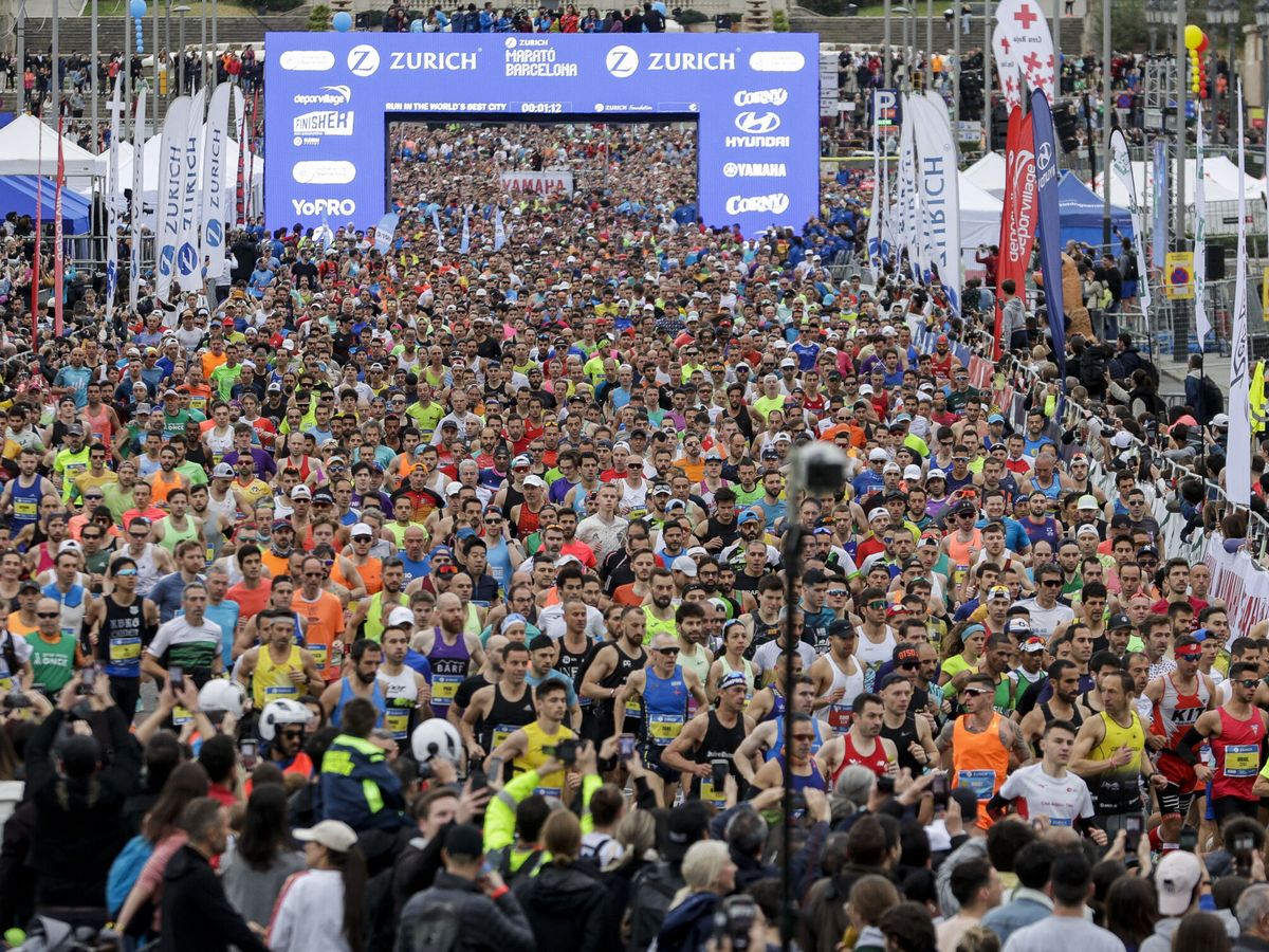 Foto: El Maratón de Barcelona es la carrera que más contribuye económicamente en la capital catalana. (EFE/Quique García)