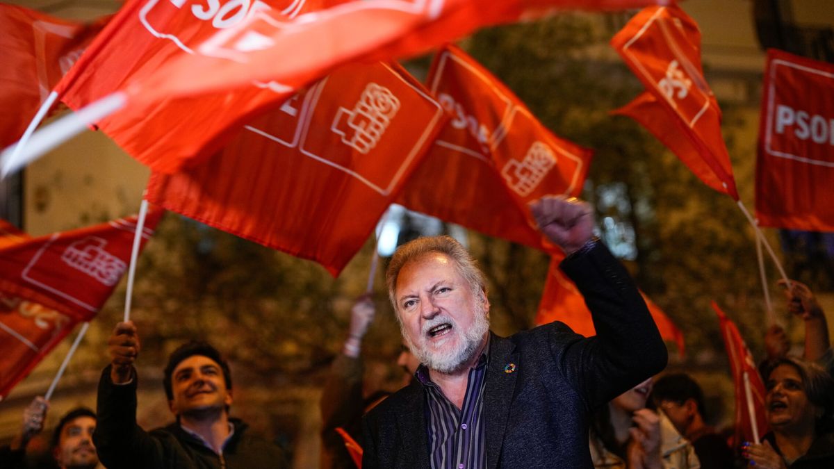 Sánchez descoloca al PSOE, que duda de si es "estrategia" o "va en serio" 