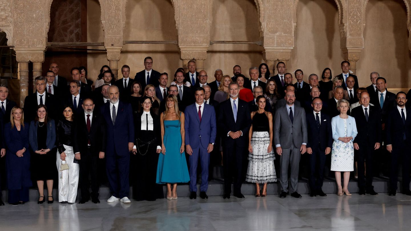 La foto de familia de las autoridades europeas. (Reuters)