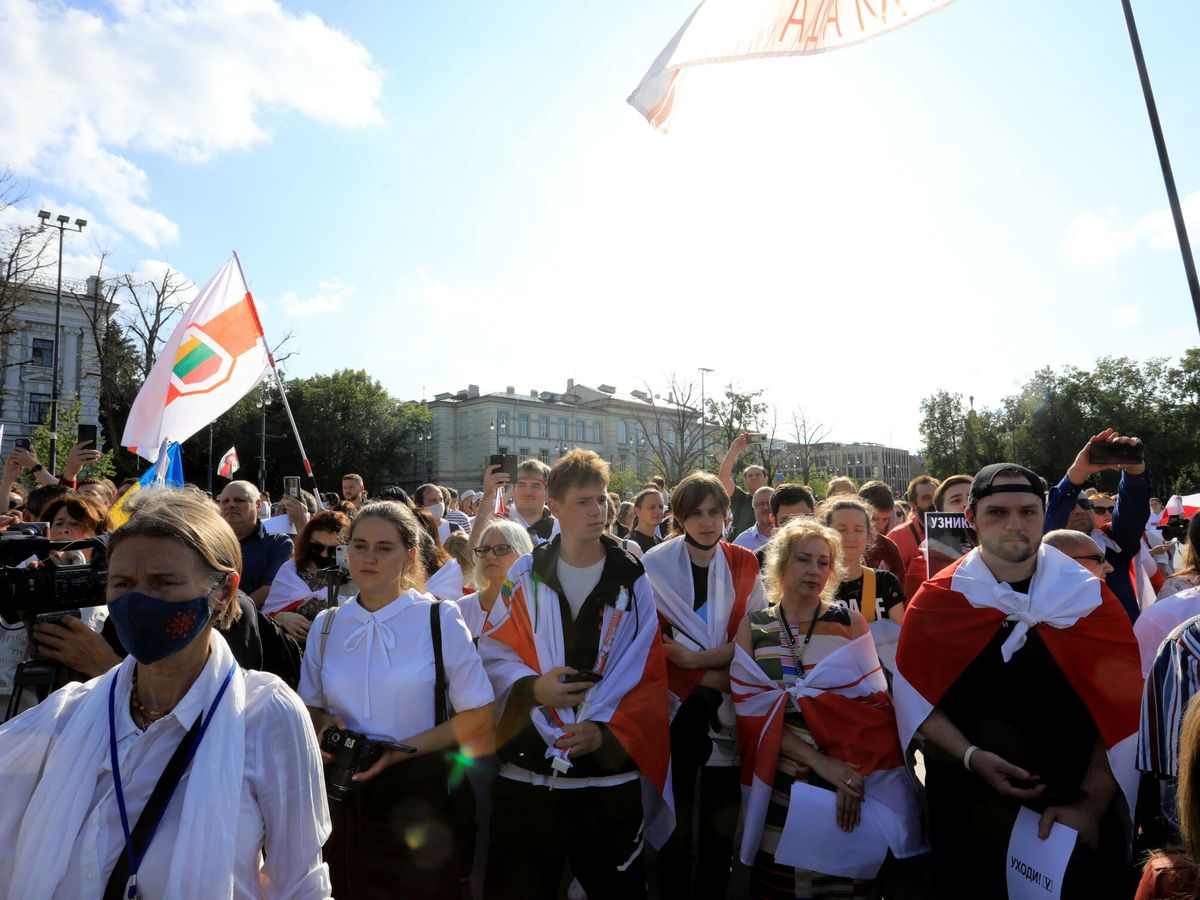 Foto: Manifestación de la oposición bielorrusa en Vilnius (Lituania). (EFE)