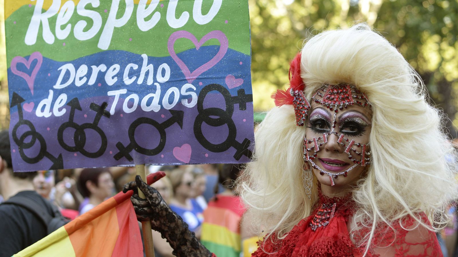 Foto: Imagen de archivo de una manifestación del Orgullo LGTB en Madrid (EFE)