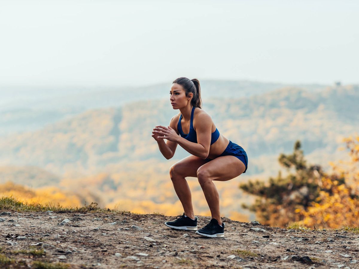 Foto: Los 6 ejercicios físicos para principiantes que te ayudarán a ponerte en forma (iStock)