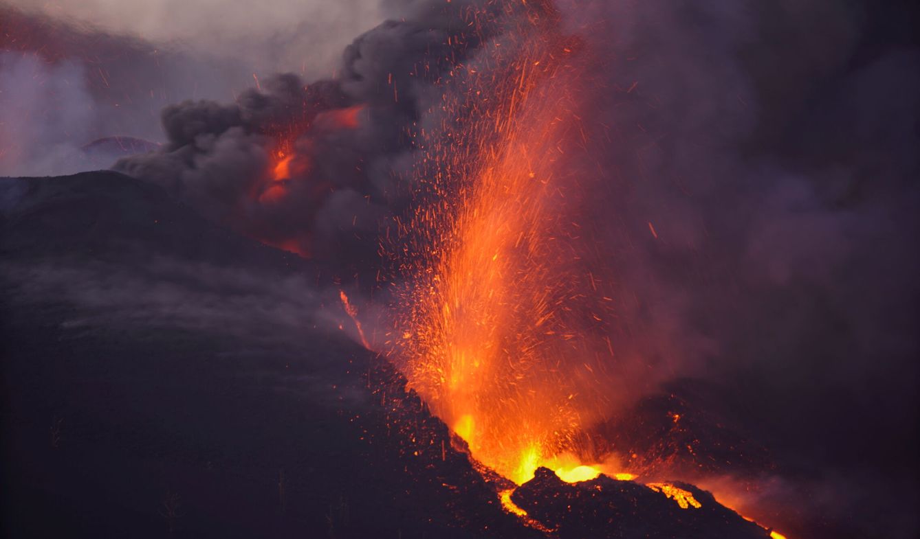 El Cumbre Vieja continúa en erupción en La Palma