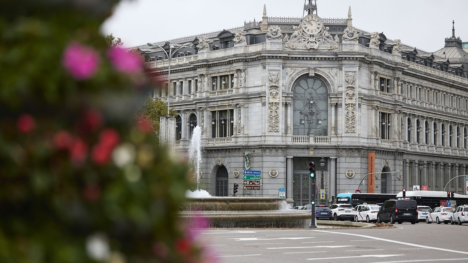 El Tesoro vende 2.415 M en letras y las de nueve meses rozan el 2,8%, máximos de octubre de 2024