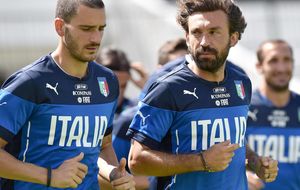Prandelli se juega el pase con el sistema que hizo grande a la Juve