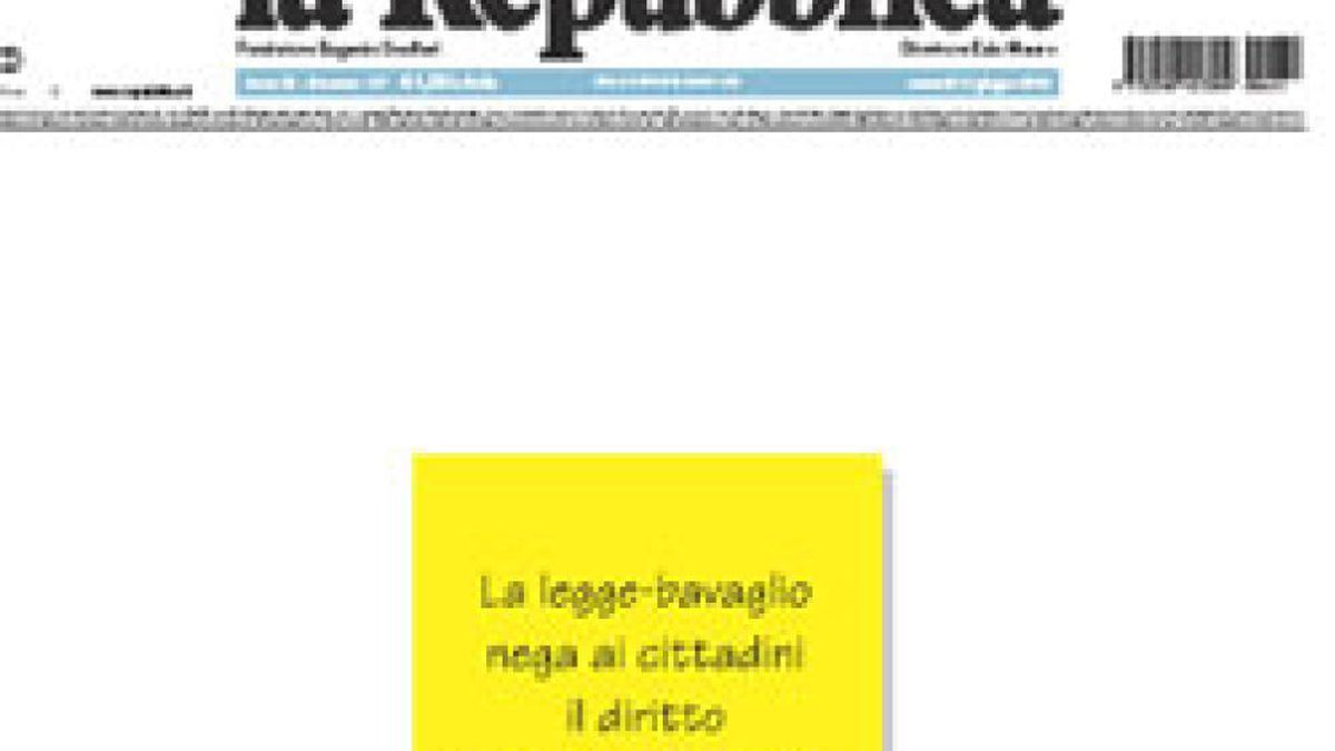‘La Repubblica’ protesta contra Berlusconi dejando su portada en blanco