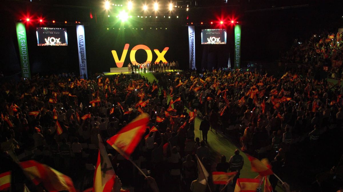 De Aznar a Maroto pasando por Colau: los que temen la irrupción de VOX